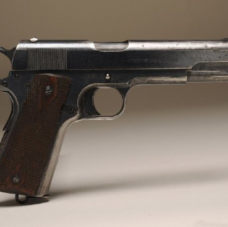 Pistol, 1978.46.703