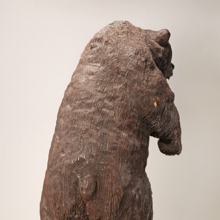 Carving, Standing Grizzly, 1994.37.01 (back)