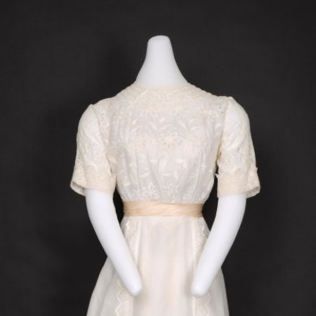 Wedding dress, 1982.20.06